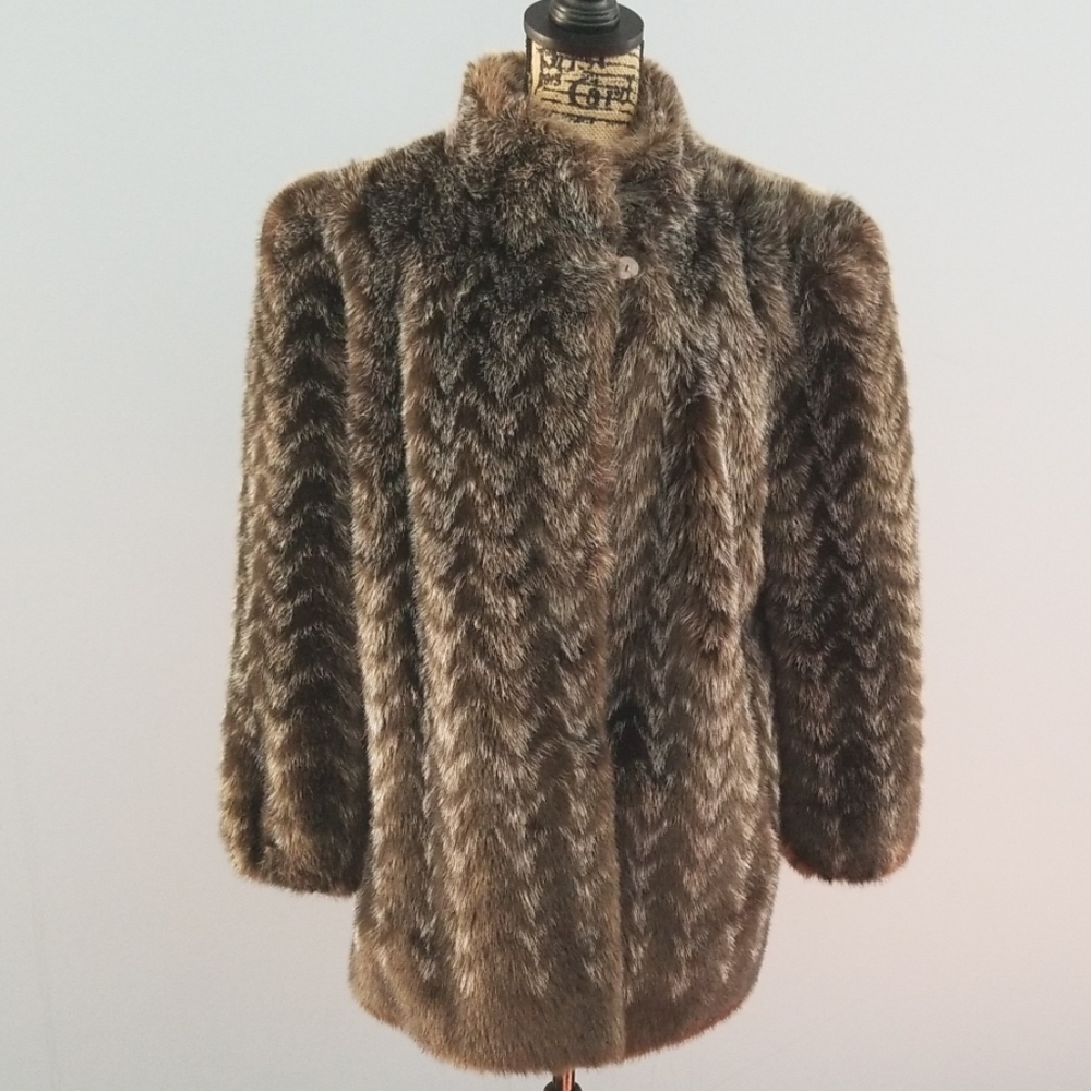Flawless vintage Style VI LTD Faux Fur Coat